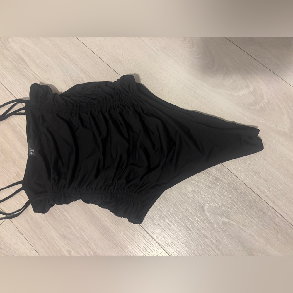 H&M Black Strappy Ruched One-Piece Swimsuit
